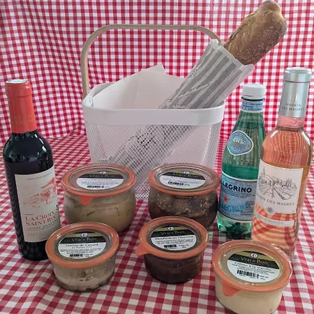 Les Jolis Nids - Rouge Gorge * La Roche-Posay